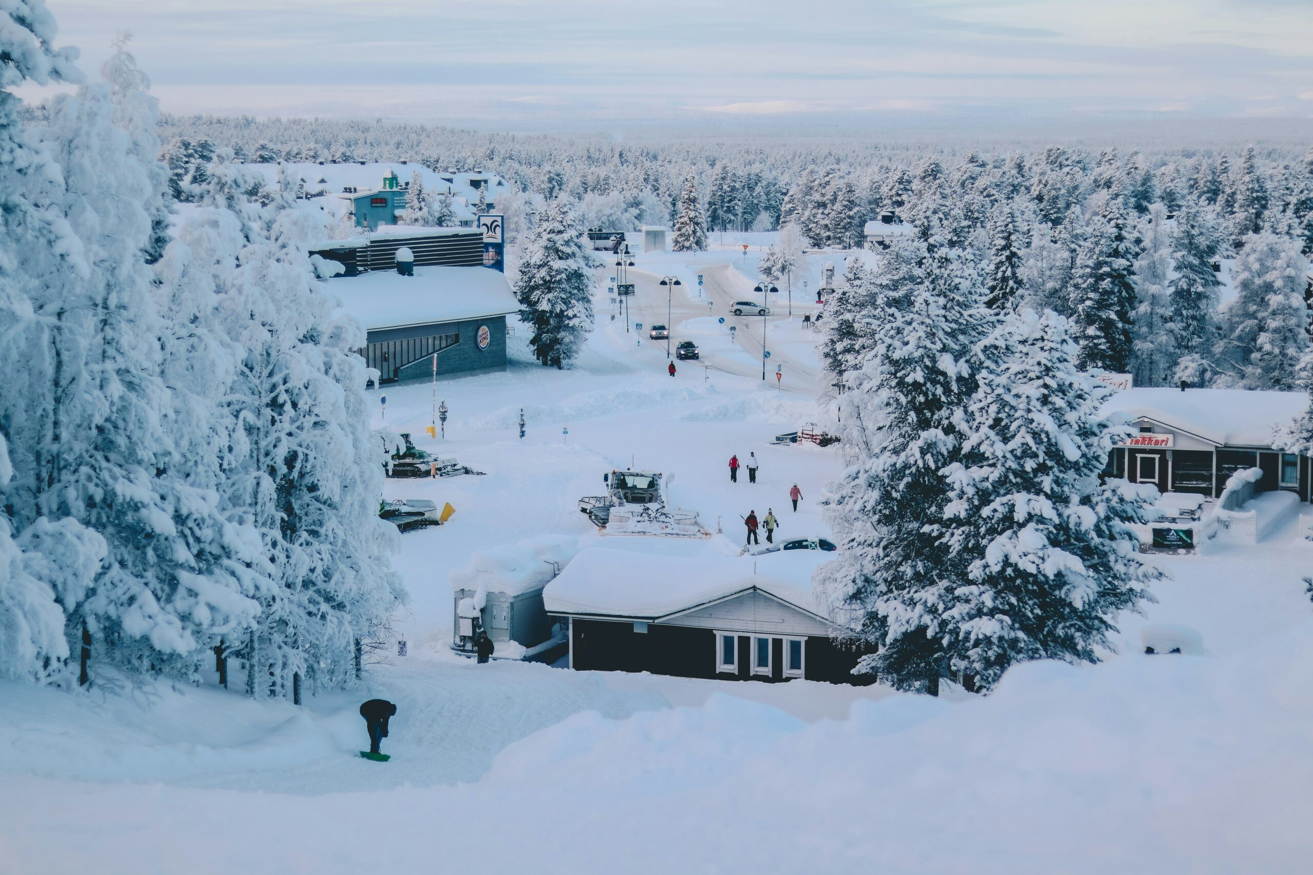 ethan-hu-MRX-unYU1dc-unsplash